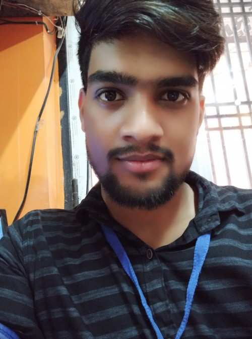 Ankit Tiwari  home tutor in Varanasi.